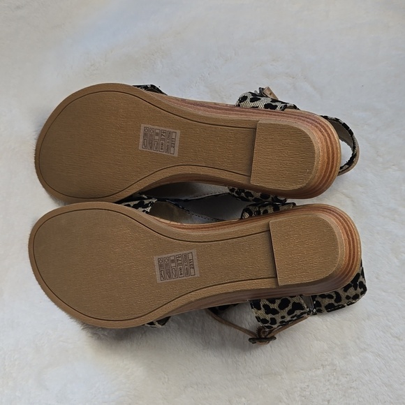 Blowfish Malibu Tan with Black Leopard Animal Print 1" Sandals Size 7.5 - Picture 6 of 10